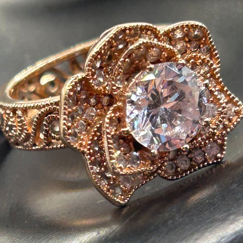ROSE GOLD Sterling Silver & CZ Flower Ring! Size 7
